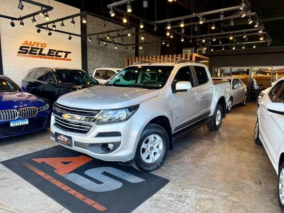 CHEVROLET S10 2.8 LT 4X4 CD 16V TURBO DIESEL 4P AUTOMÁTICO CHEVROLET S10 2.8 LT 4X4 CD 16V TURBO DIESEL 4P AUTOMÁTICO